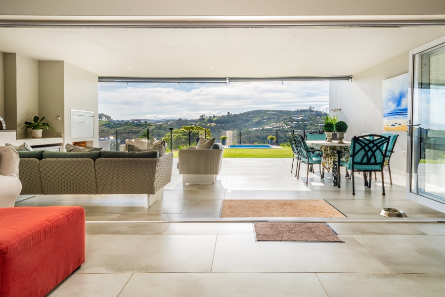 4 Bedroom Property for Sale in Knysna Heights Western Cape